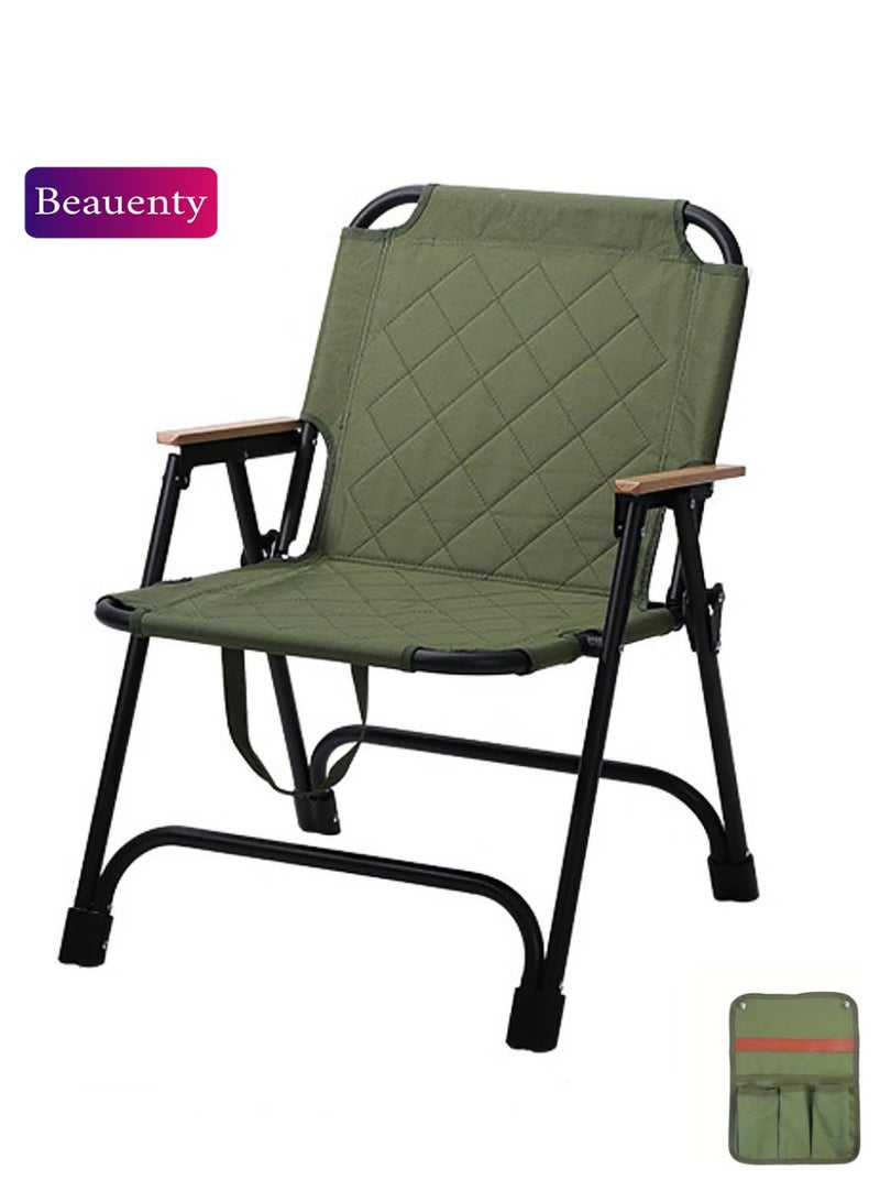 كرسي تخييم قابل للطي بحشوة ملبّدة، من قماش أكسفورد زيتوني أخضر، مساند ذراع خشبية، مقاس ٧٥×٥٦×٣٩ سم، مع حقيبة تخزين مرفقة